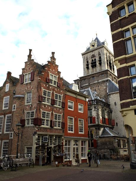 Foto Koos Rozenburg Antiquiteiten in Delft, Winkelen, Wonen & koken