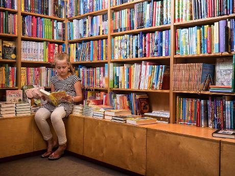 Foto Kinderboekwinkel Nijmegen in Nijmegen, Winkelen, Kado's & geschenken, Hobby & vrije tijd