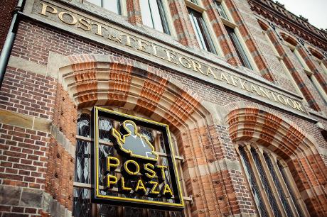 Foto Post-Plaza Hotel & Grand Café in Leeuwarden, Slapen, Hotels & logies